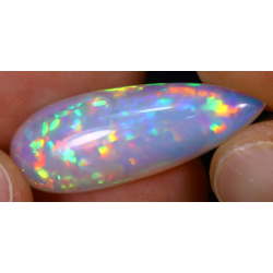 Opale éthiopienne 12,46 carats TOP GRADE