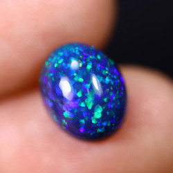 Opale éthiopienne TOP GRADE 2.93 carats