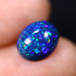 Opale éthiopienne TOP GRADE 2.93 carats