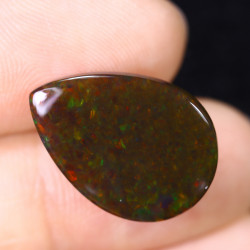 Opale éthiopienne 9.09 carats TOP GRADE