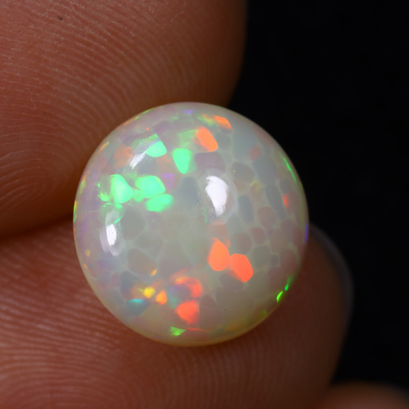 Opale éthiopienne 3.38 carats TOP GRADE
