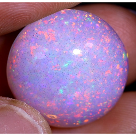 Opale éthiopienne 14.28 carats TOP GRADE