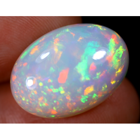 Opale éthiopienne 9.95 carats TOP GRADE