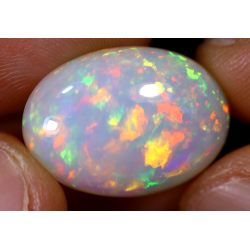 Opale éthiopienne 9.95 carats TOP GRADE
