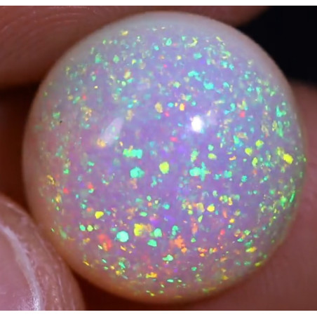Opale éthiopienne 7.75 carats TOP GRADE